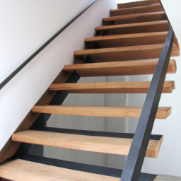 Construire un Escalier de Secours Conforme aux Normes Savigny-sur-Orge